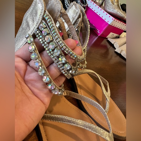 Thalia Sodi Gold wrap around ankle Rhinestone Sandals Size 6.5 - Picture 4 of 12